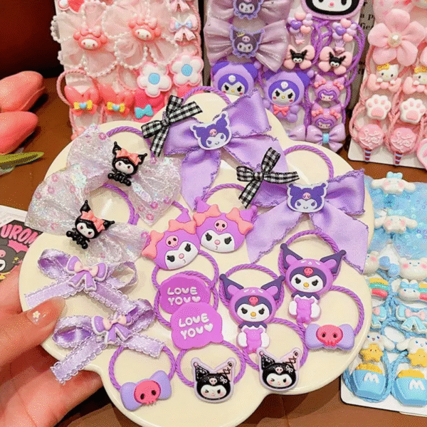 Sanrio Hello Kitty Set Hair Clips - Image 2